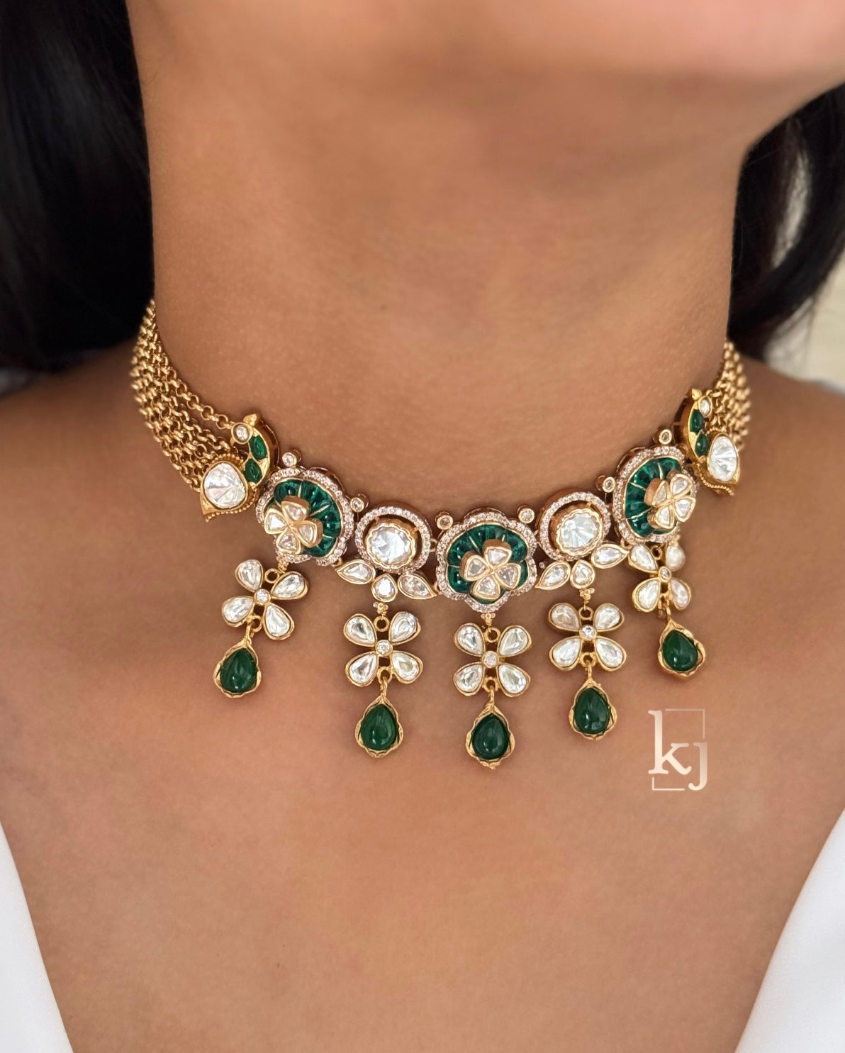 Harper choker set
