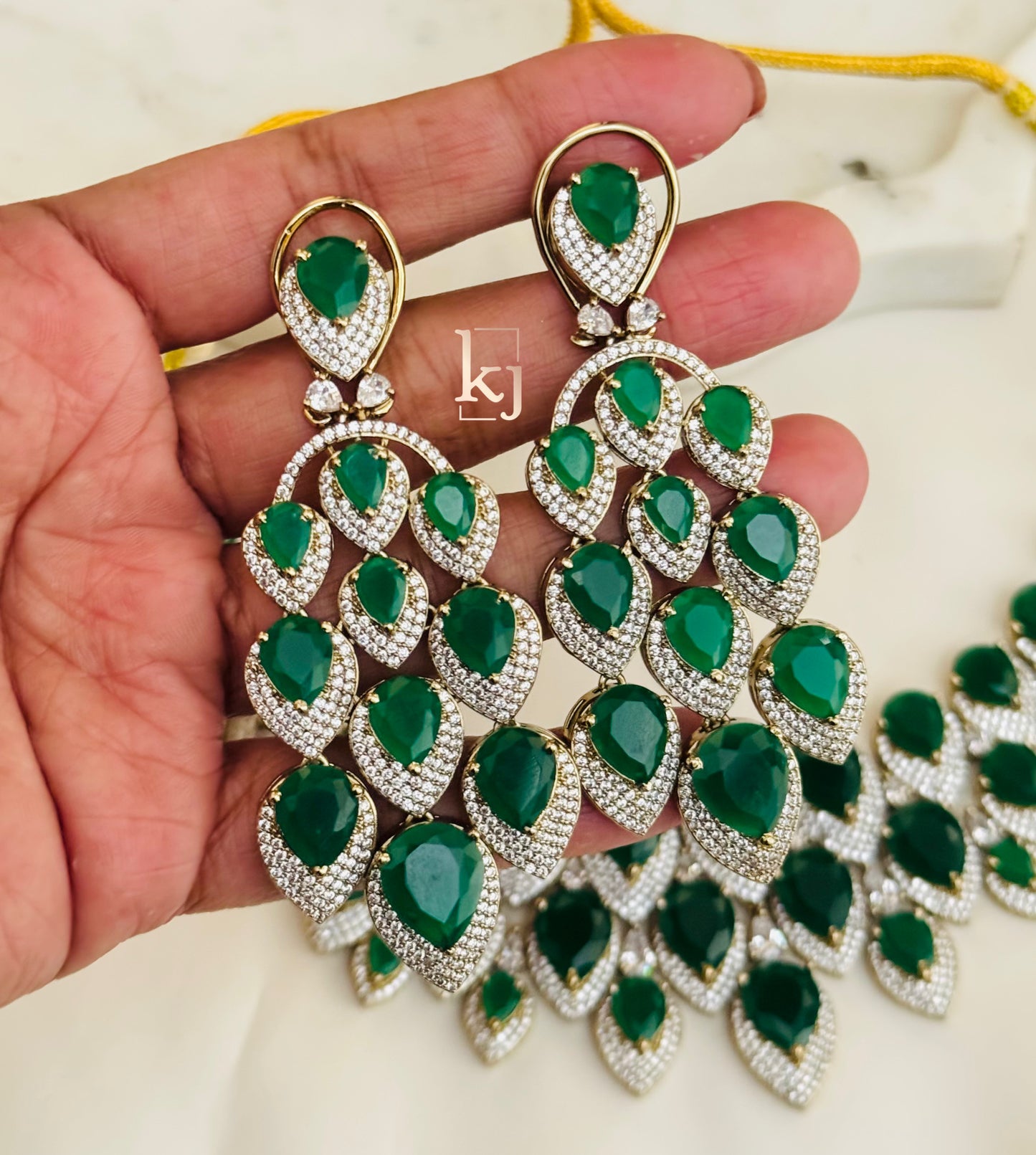 Brina necklace set