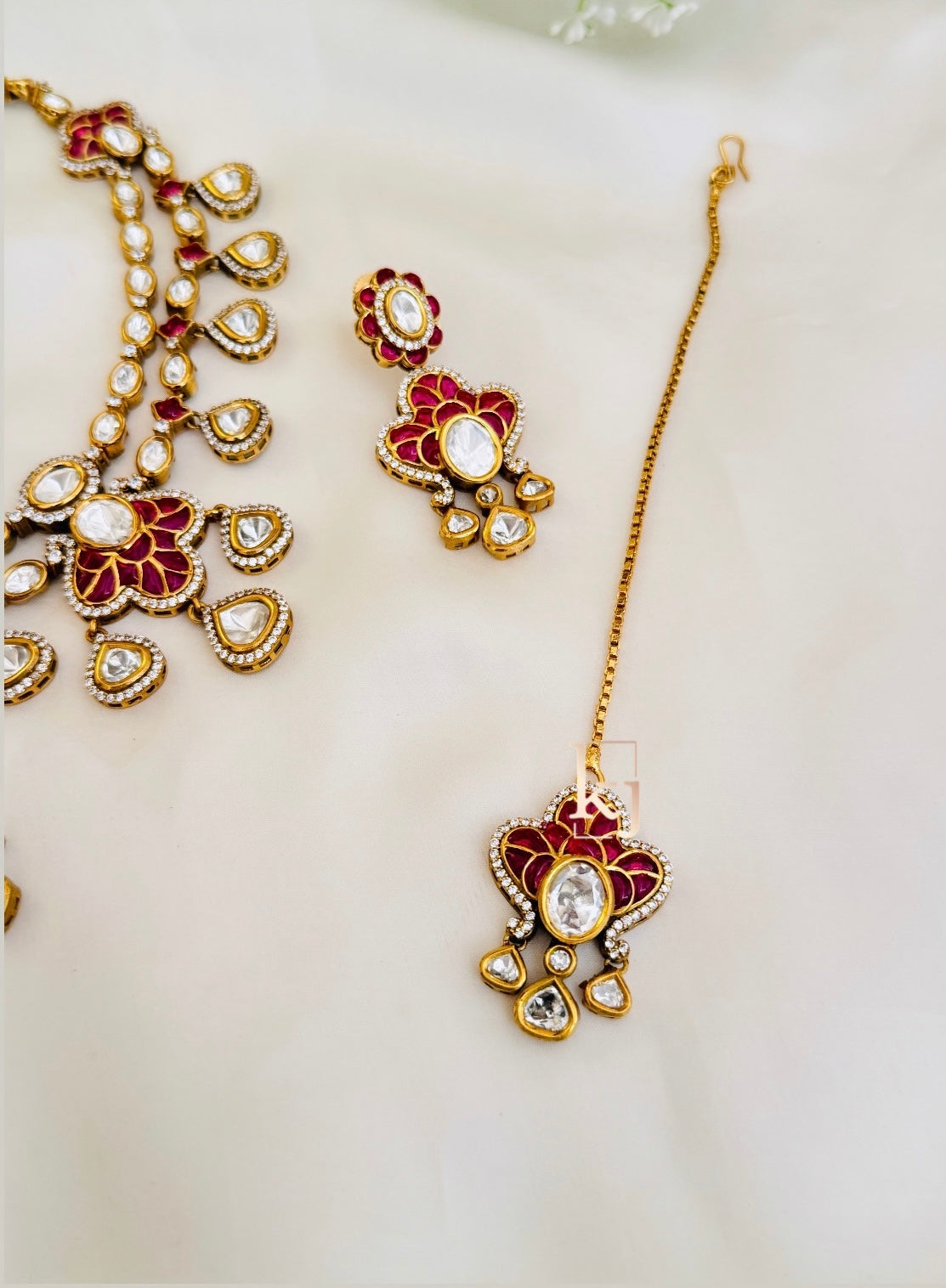 Cora Necklace set