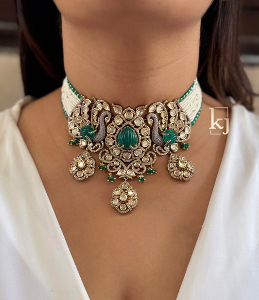 Milina choker set