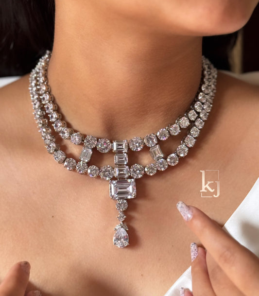 Flossie Necklace set