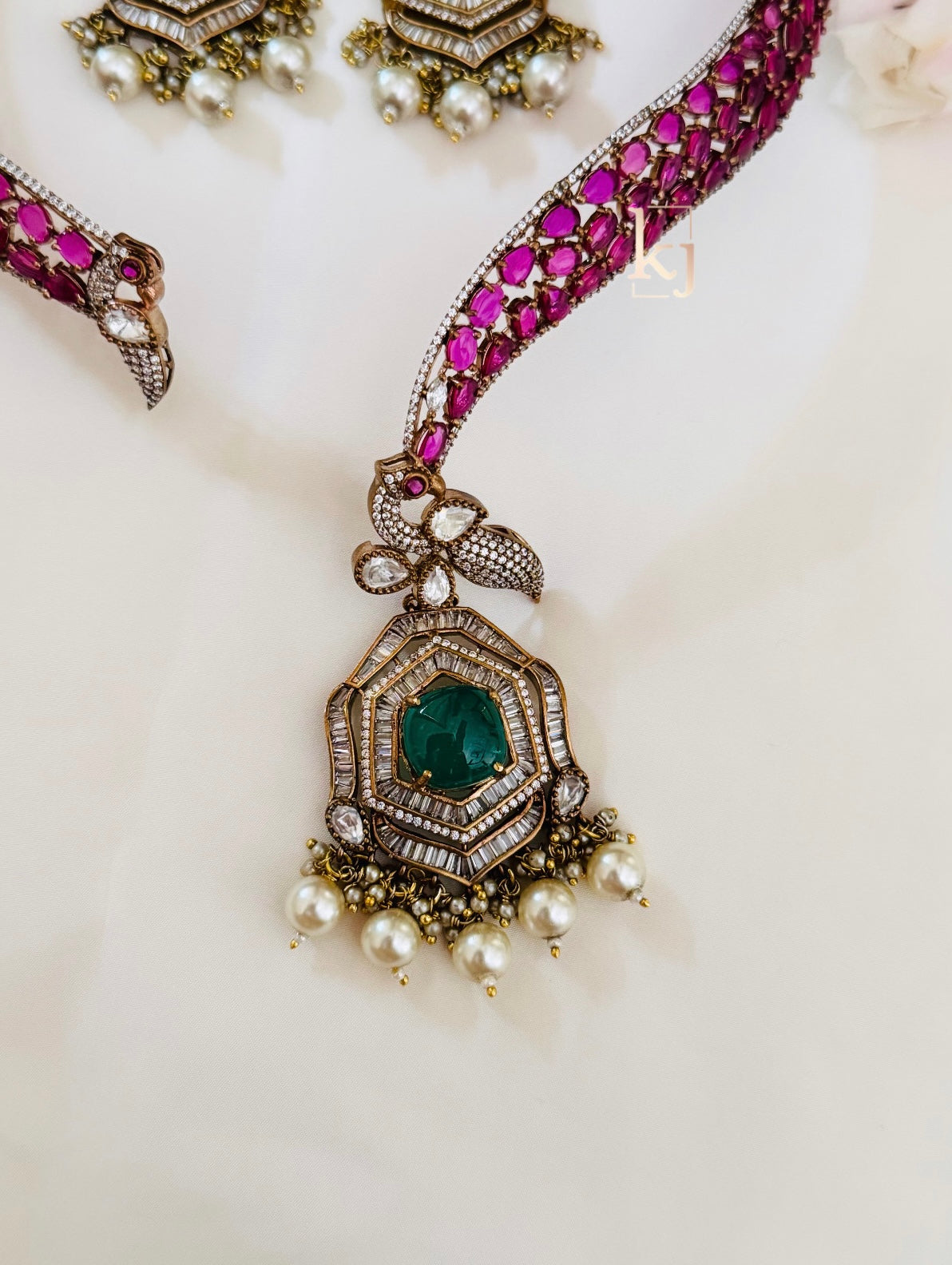 Delaney necklace set