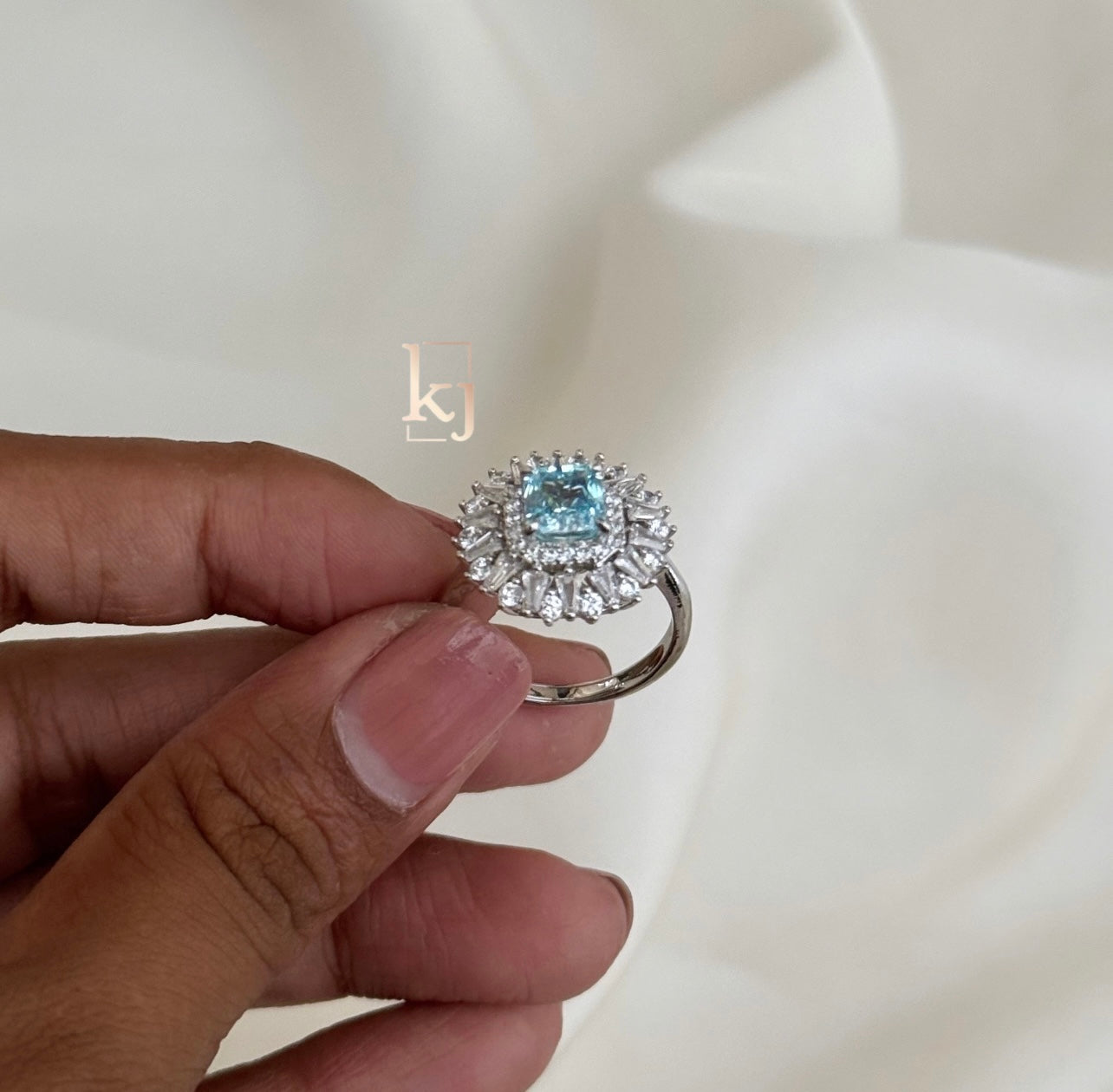 Clove ring