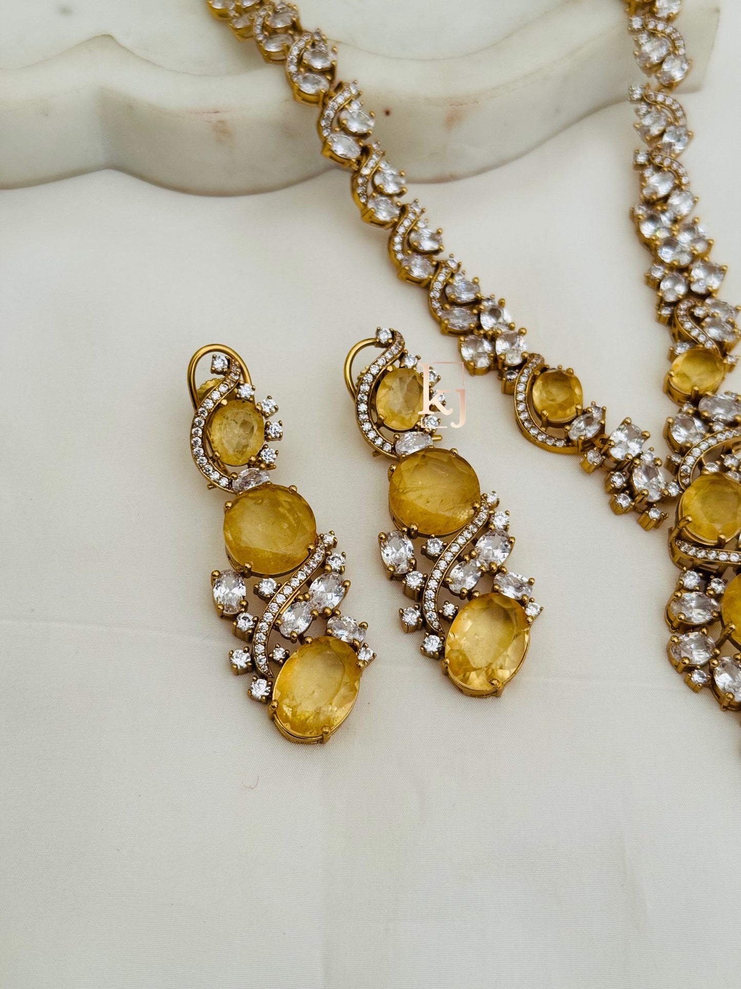 Valentina necklace set