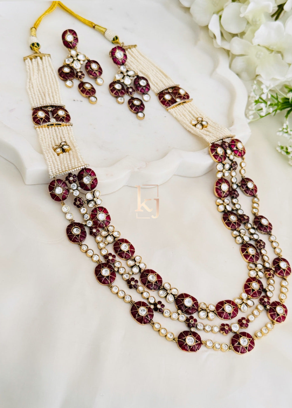 Makaio necklace set