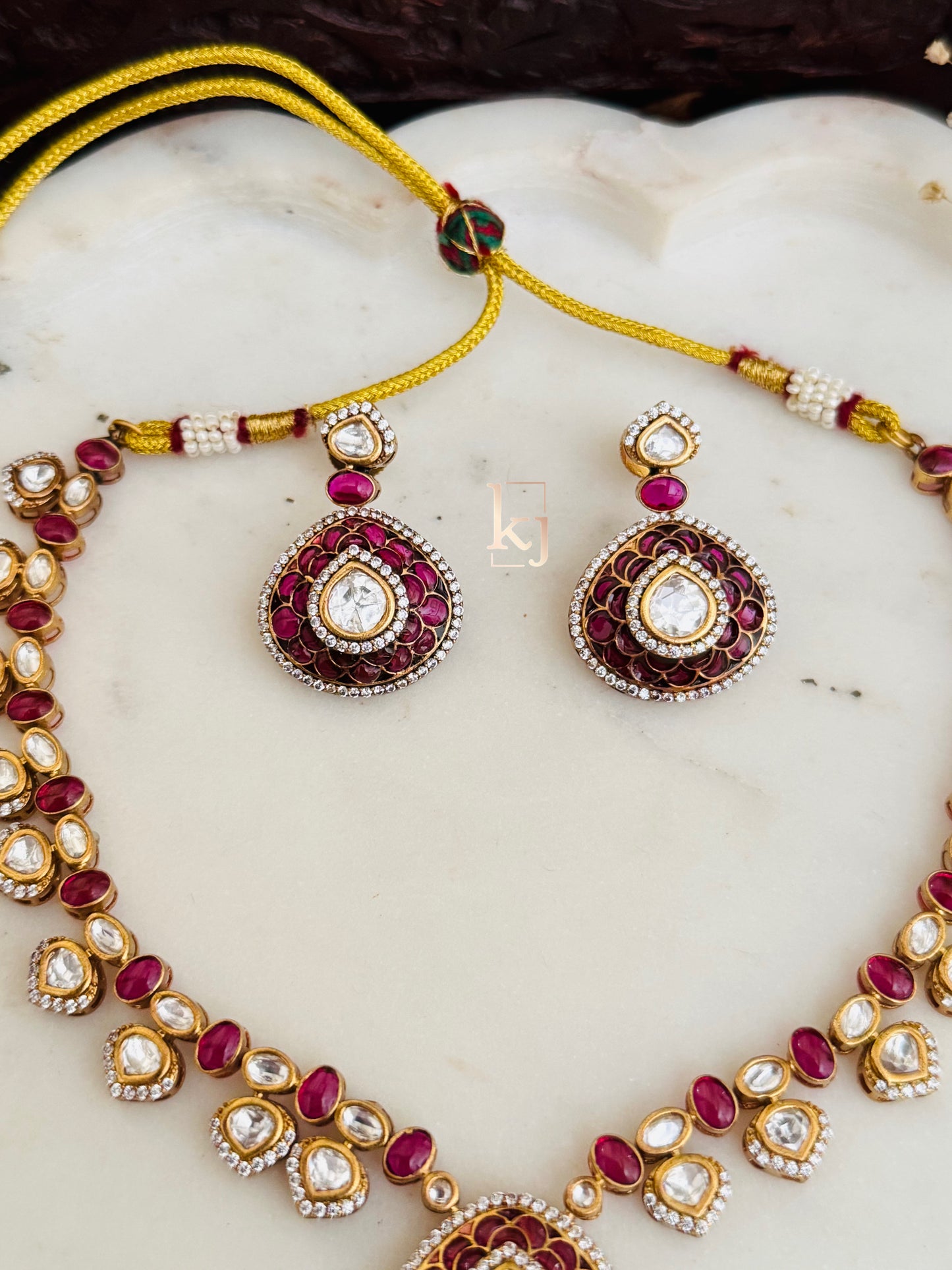 Abrielle necklace set