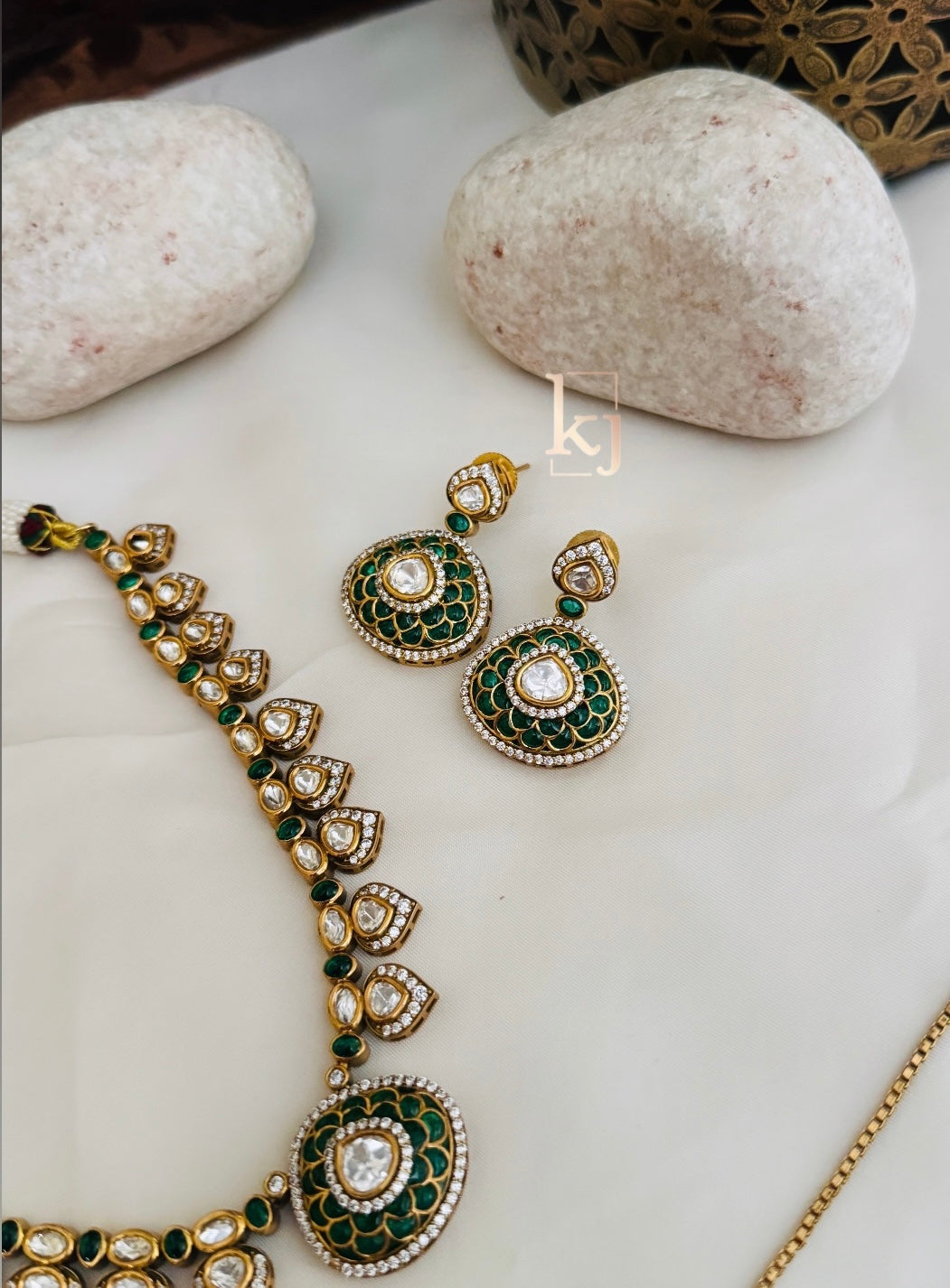 Abrielle necklace set