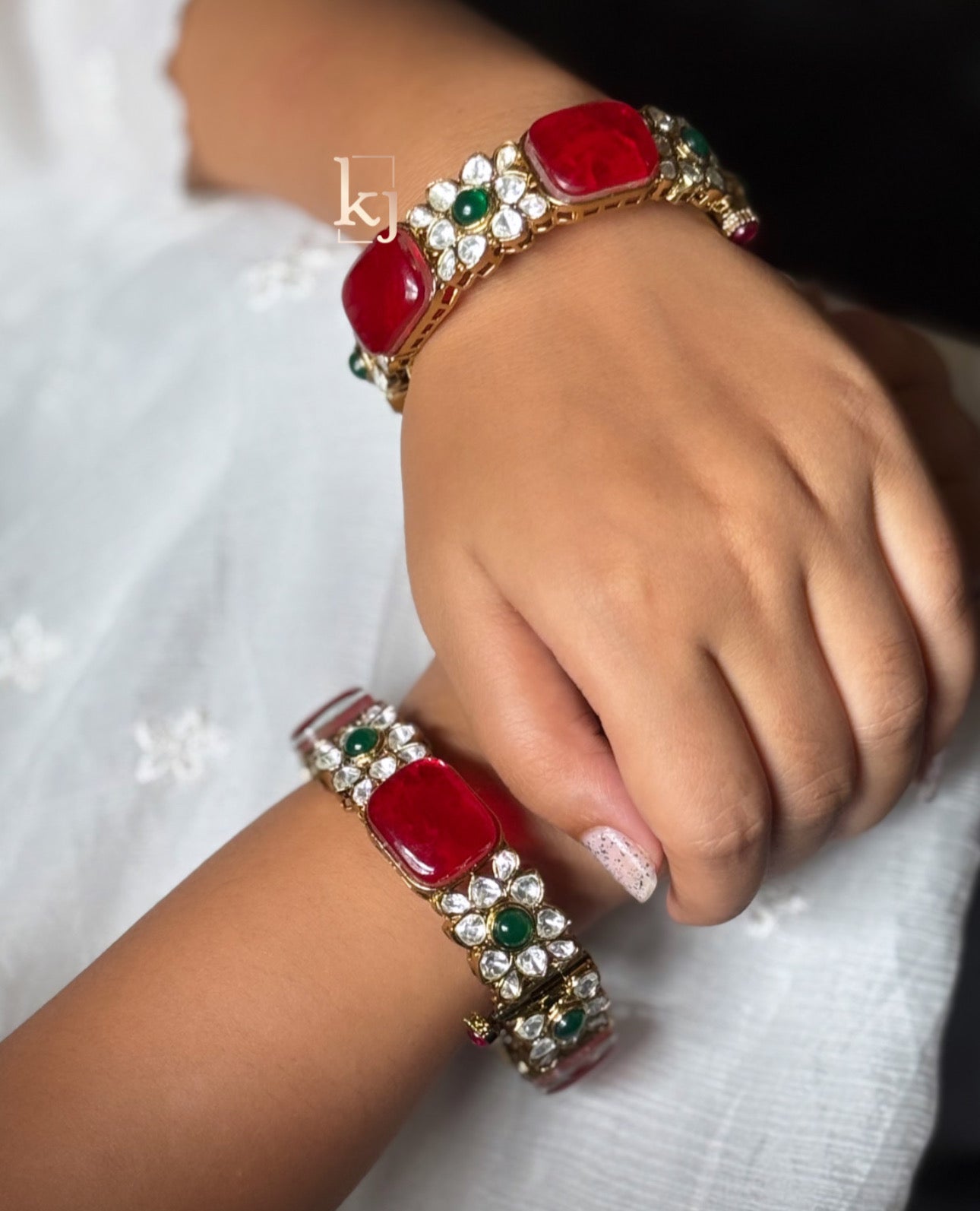 Elara Bangle set pair