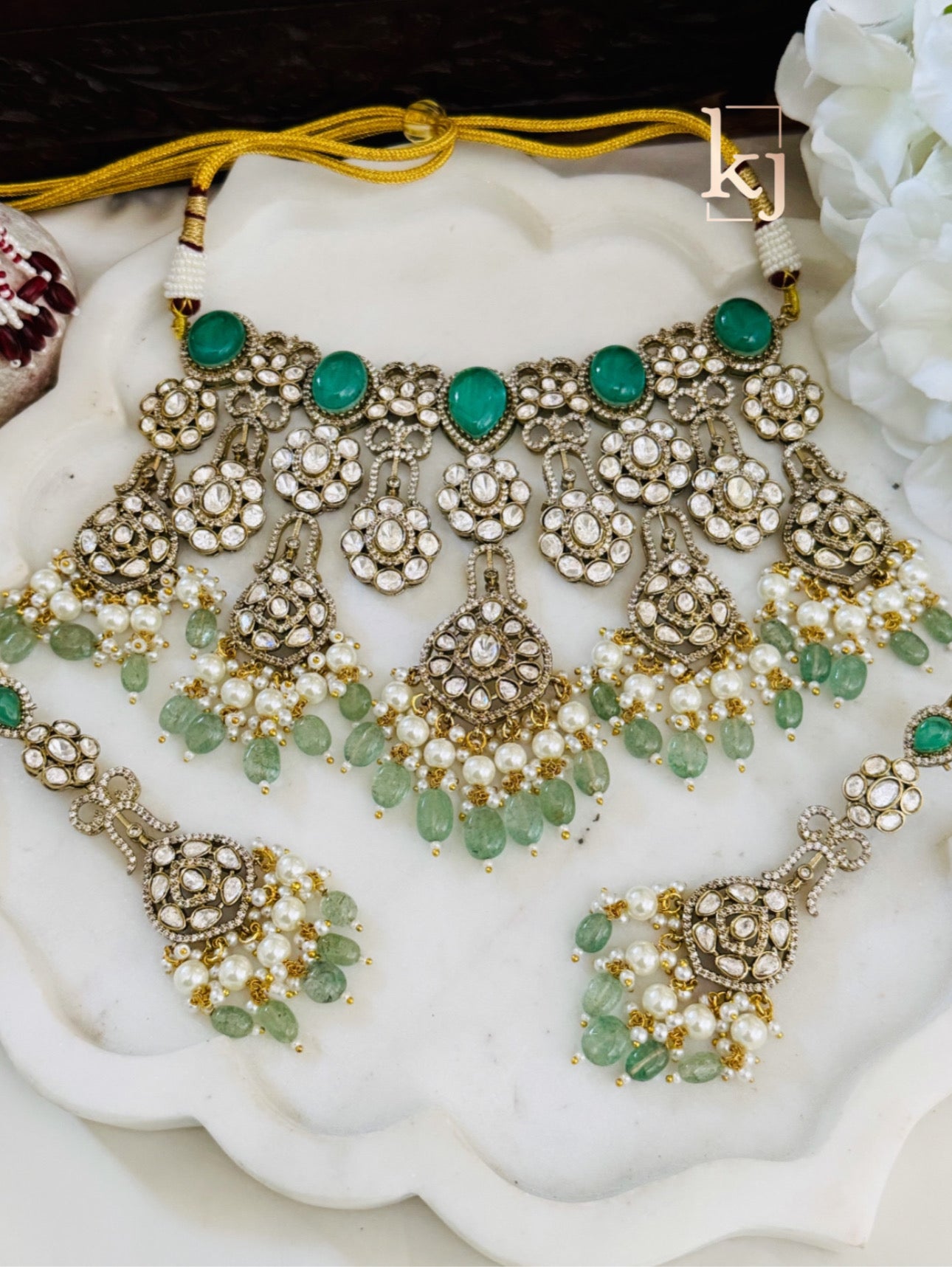 Leona necklace set