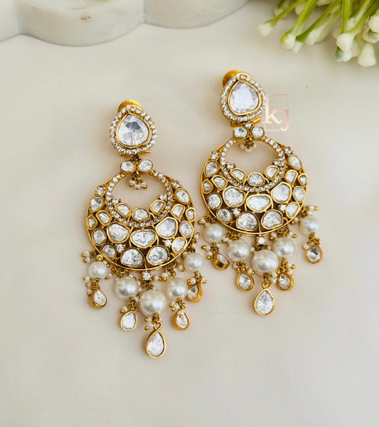 Saito earring set