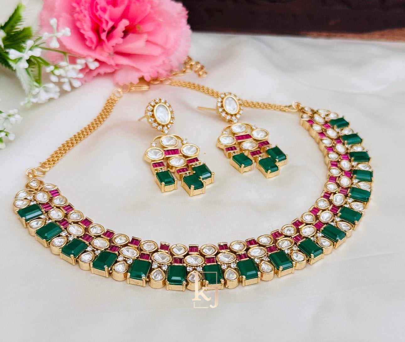 Treza Necklace set