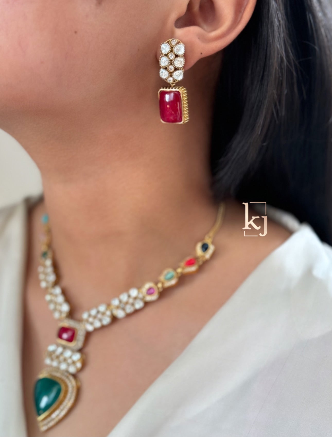 Effie necklace set