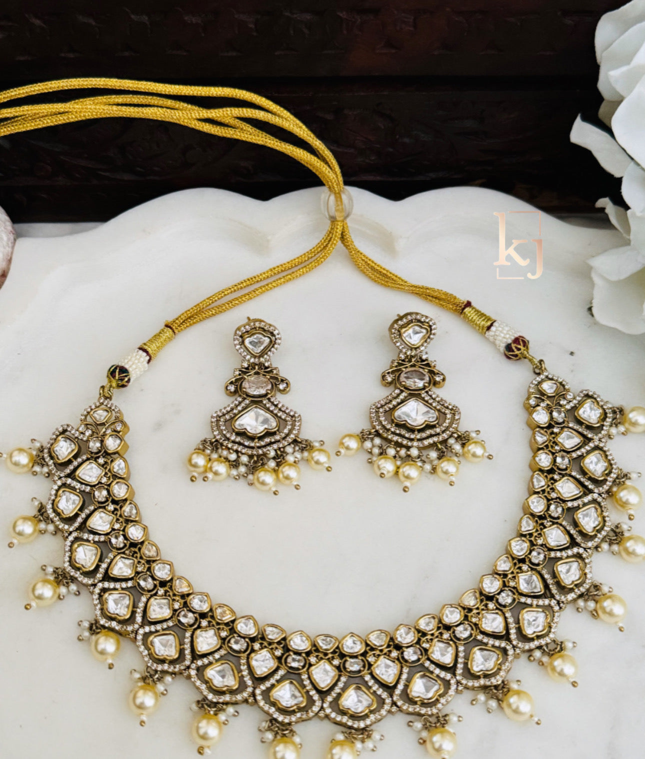 Araya Necklace set