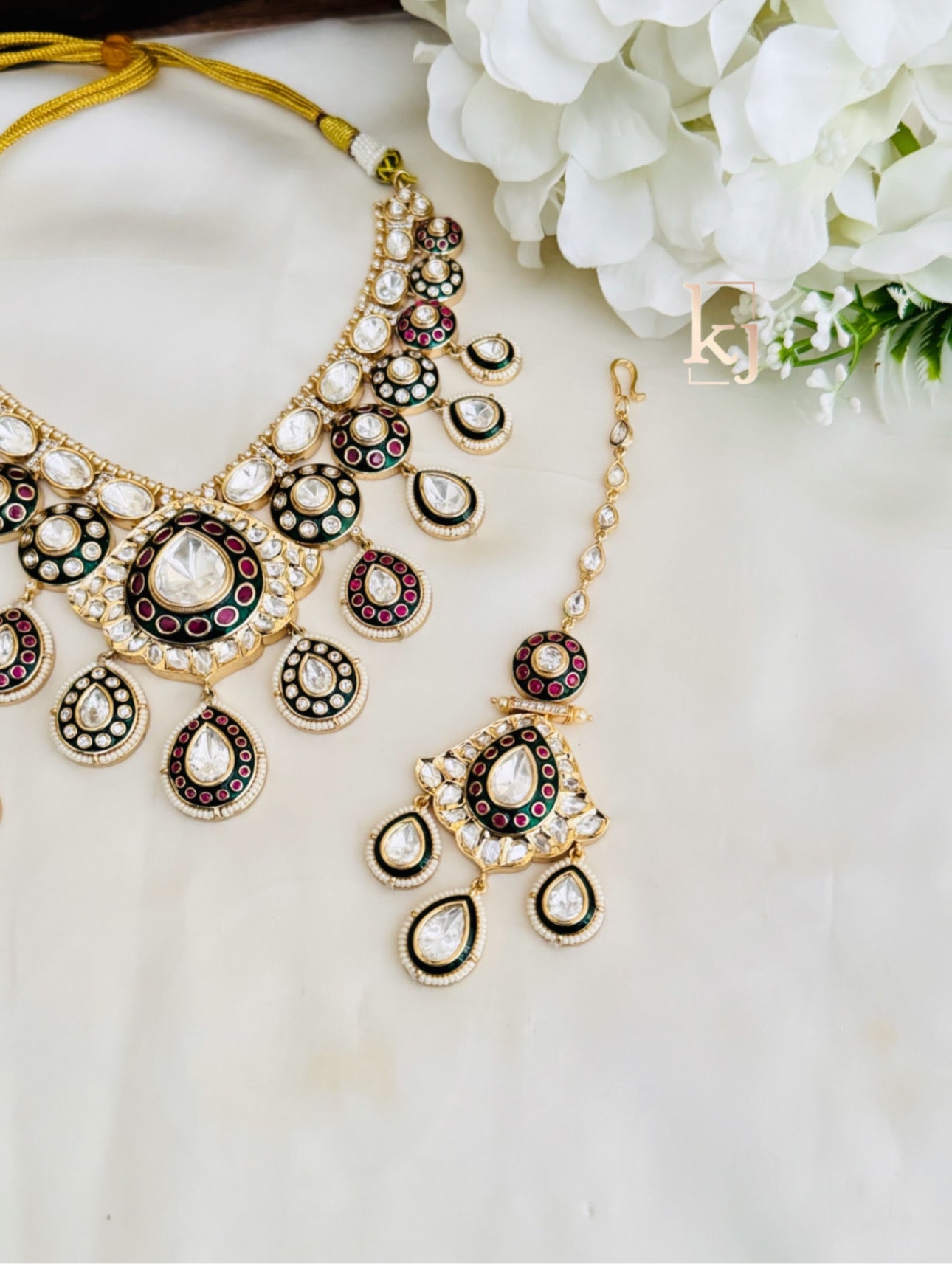 Kalmia Necklace set