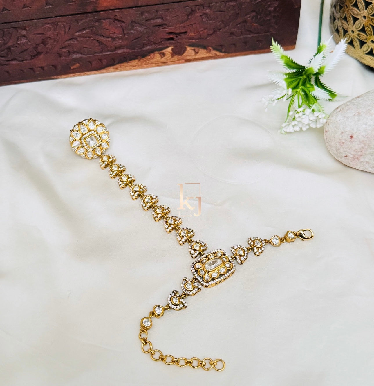 Safin hathphool single