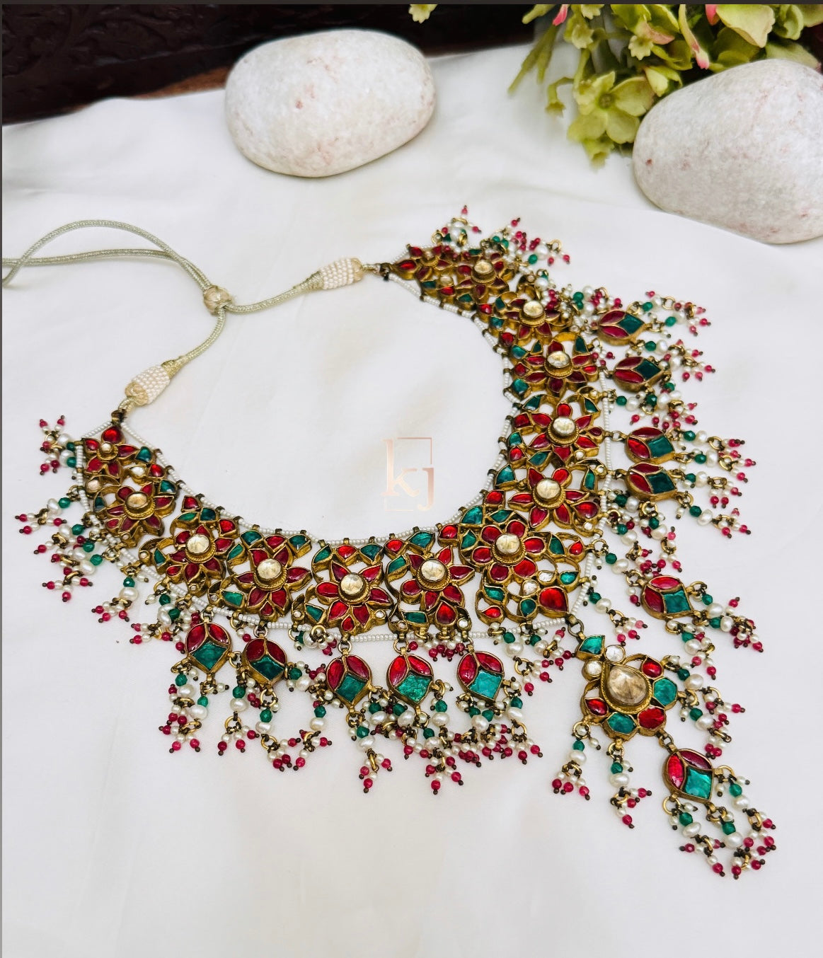 Erin Necklace set antique