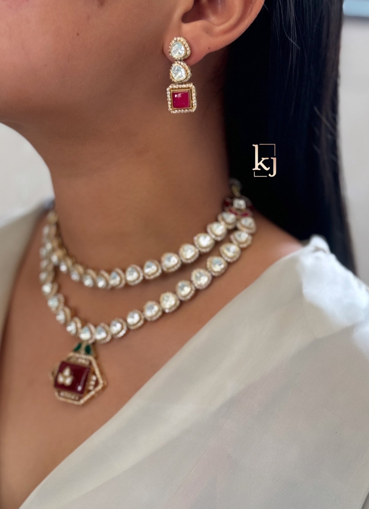 Velentin Necklace set