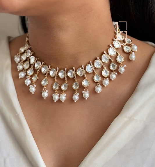 Zhuri Necklace set