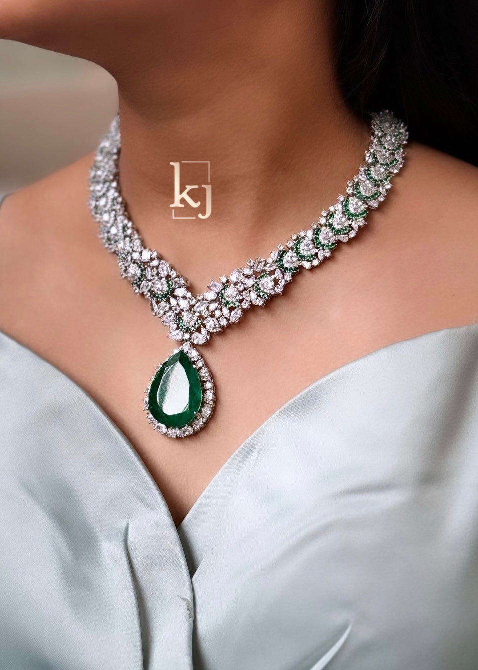 Ester necklace set