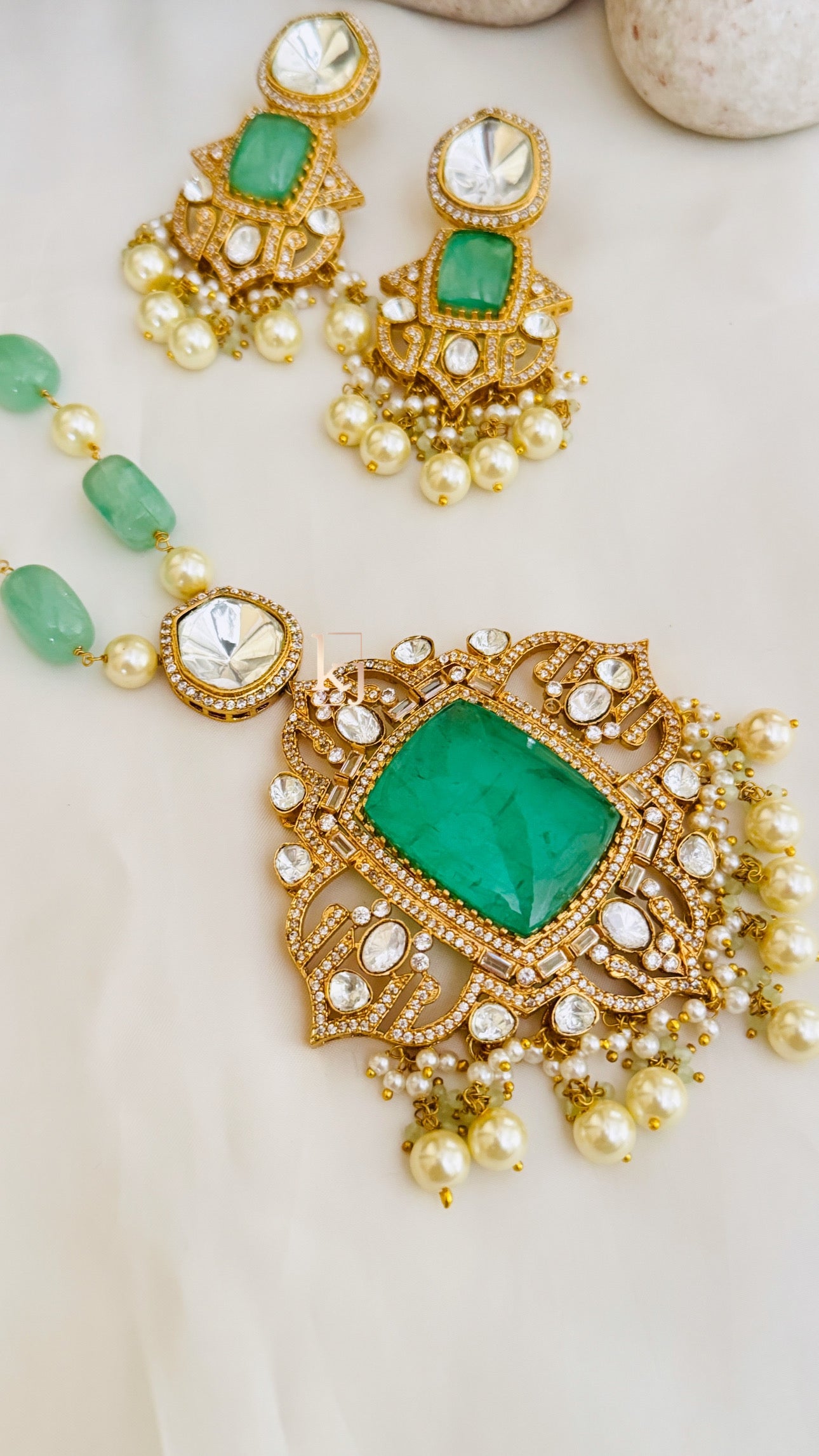 Anna Pendant set
