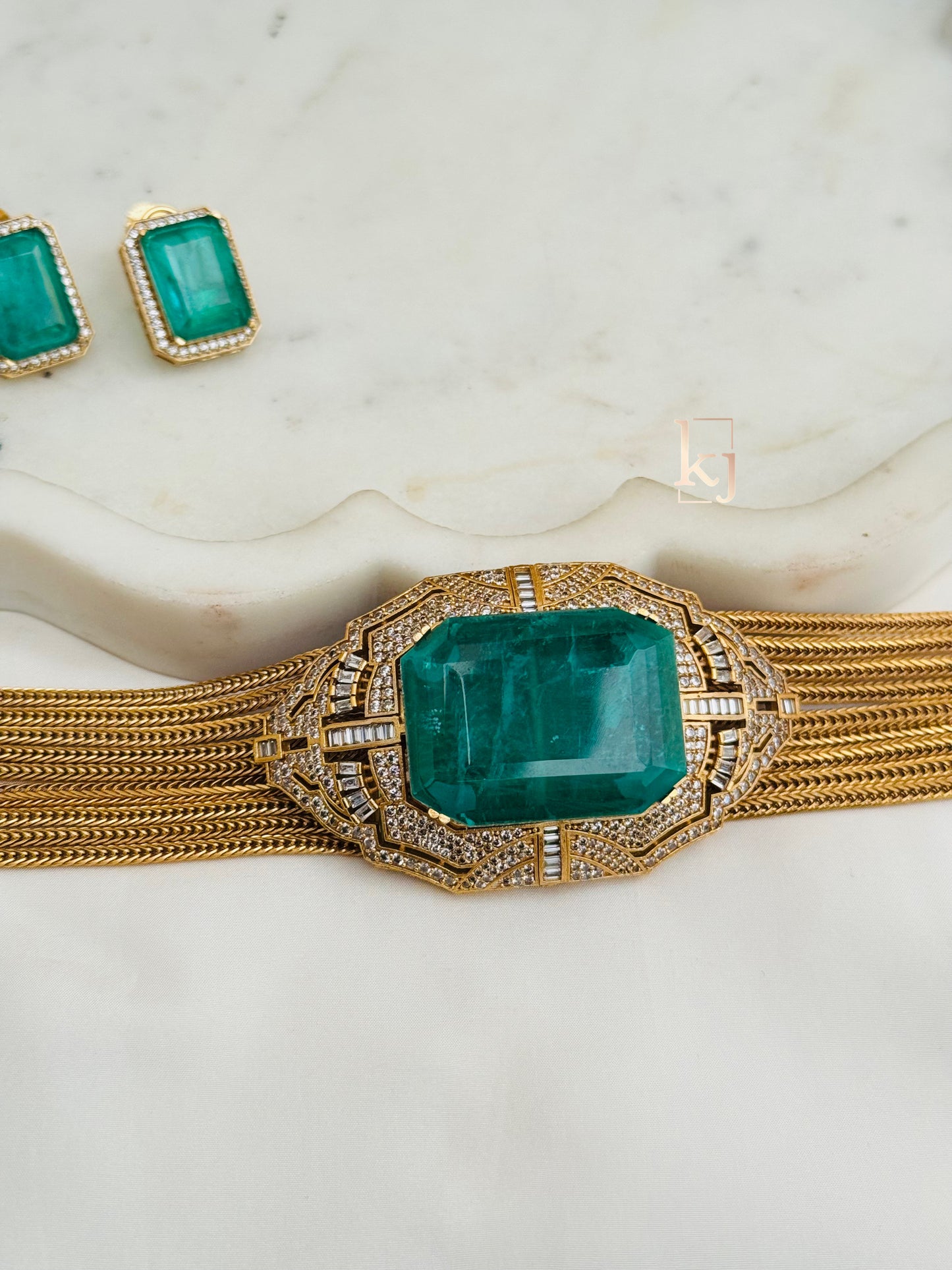 Ragnar choker set