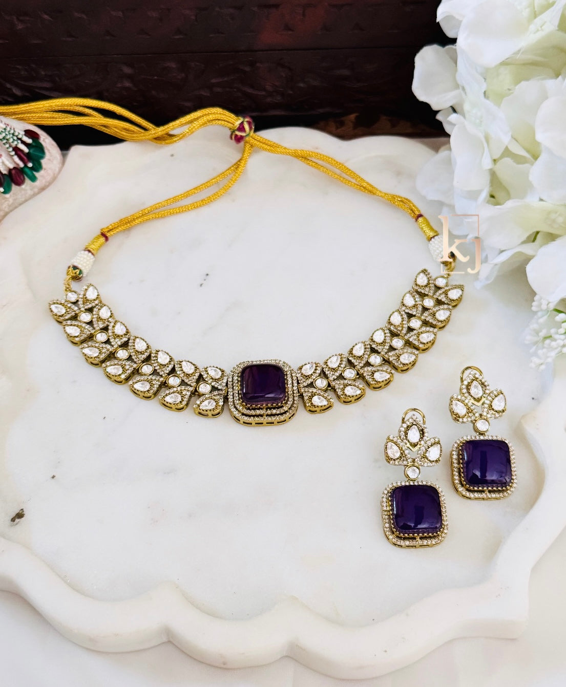 Zenik Choker set