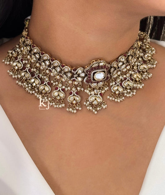 Mea choker set