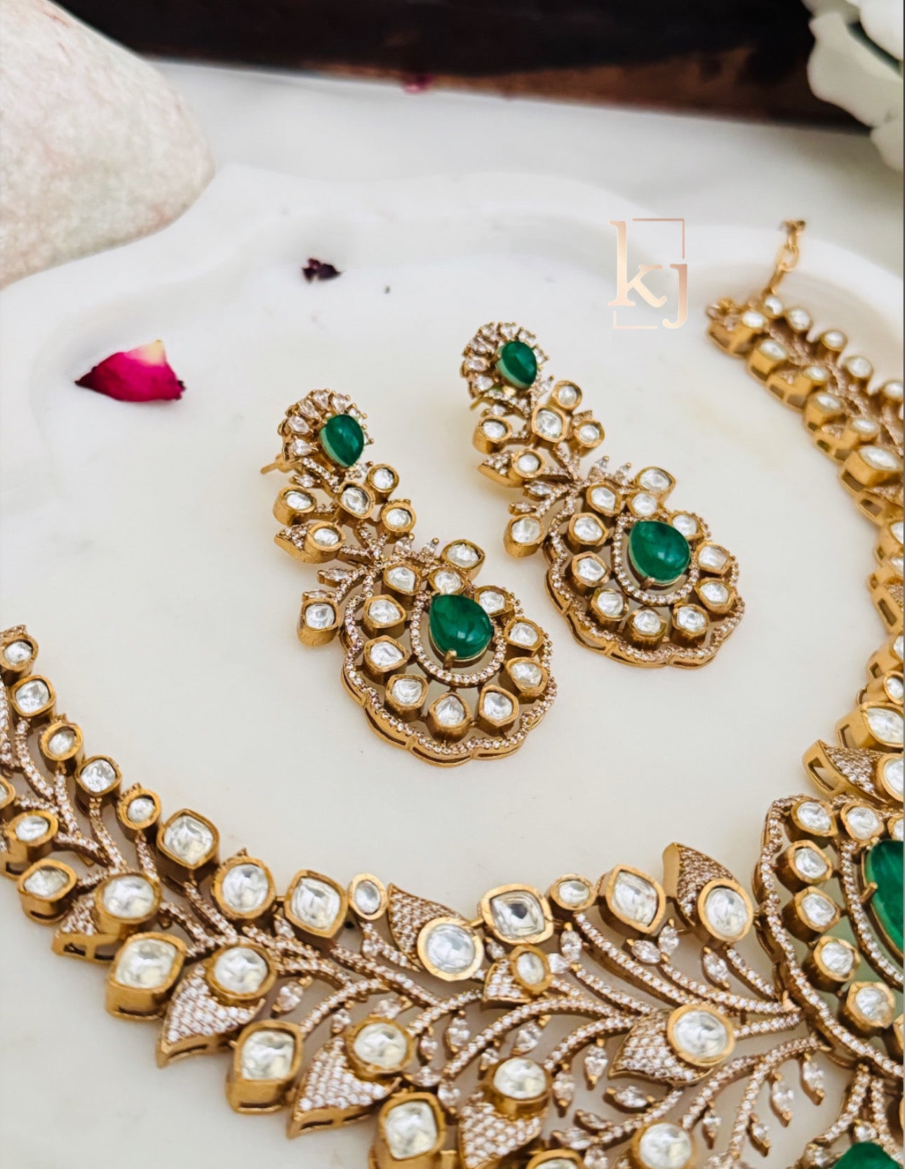 Rakul Necklace set