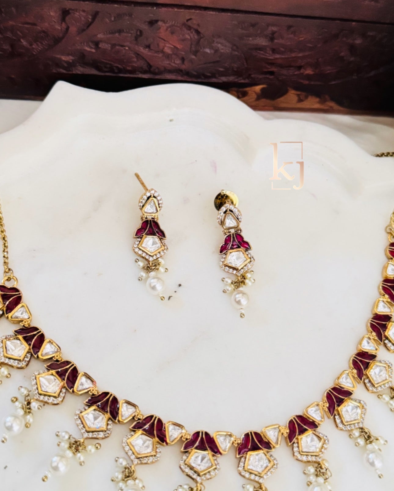 Hanami Necklace set