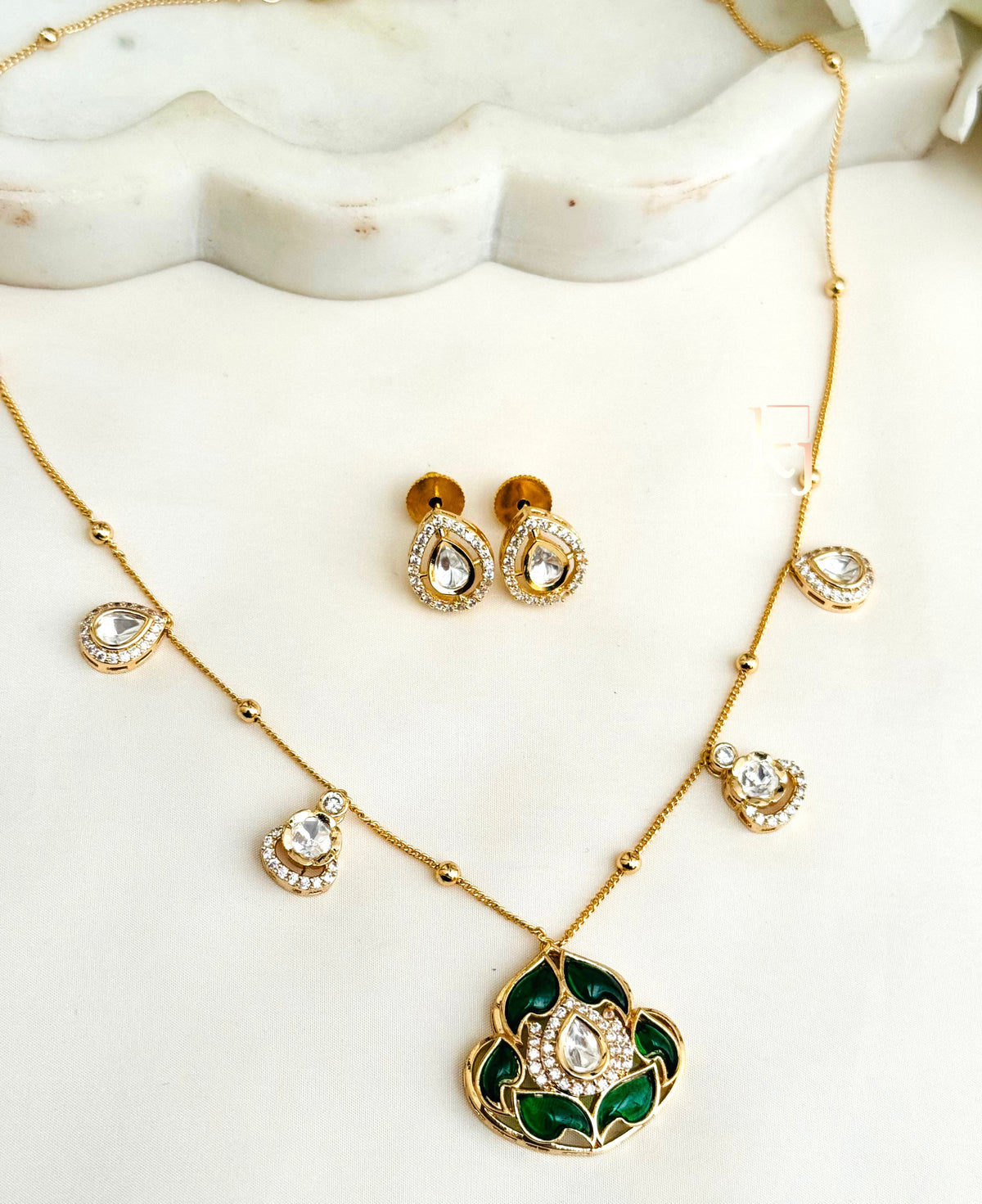 Lotus elegant set