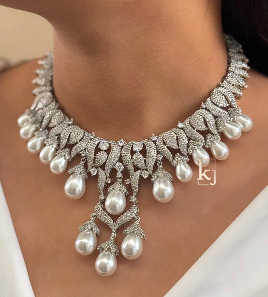 Astoria necklace set