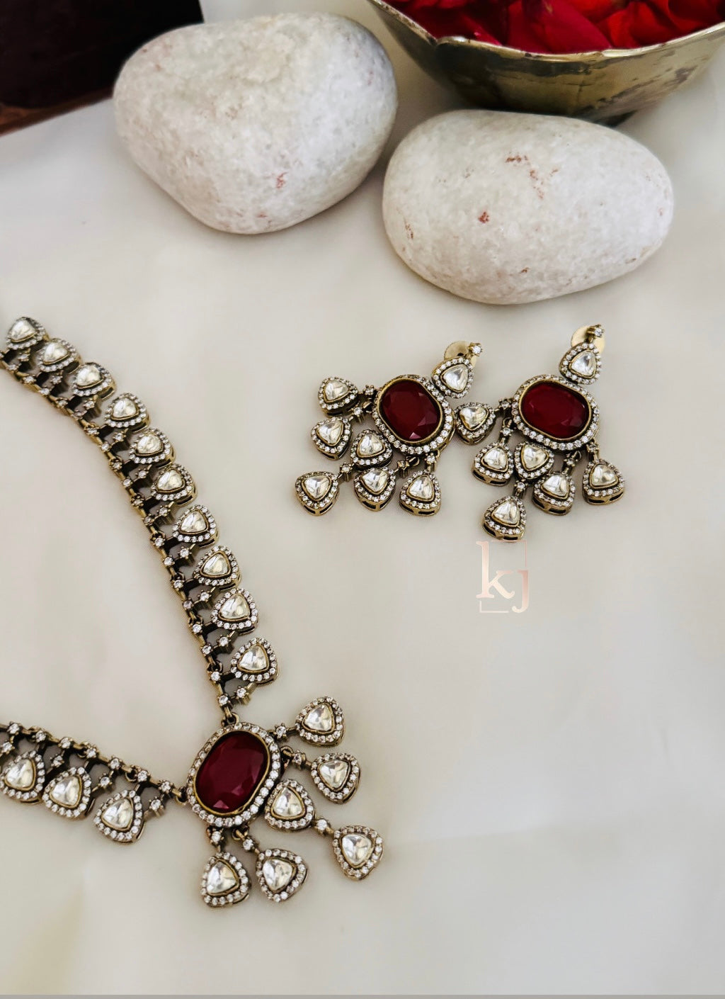 Alaya necklace set