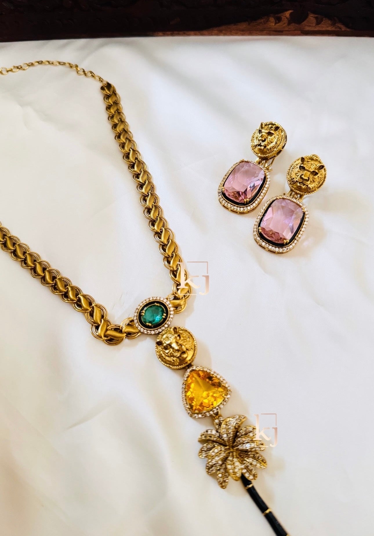 Aurora Necklace set