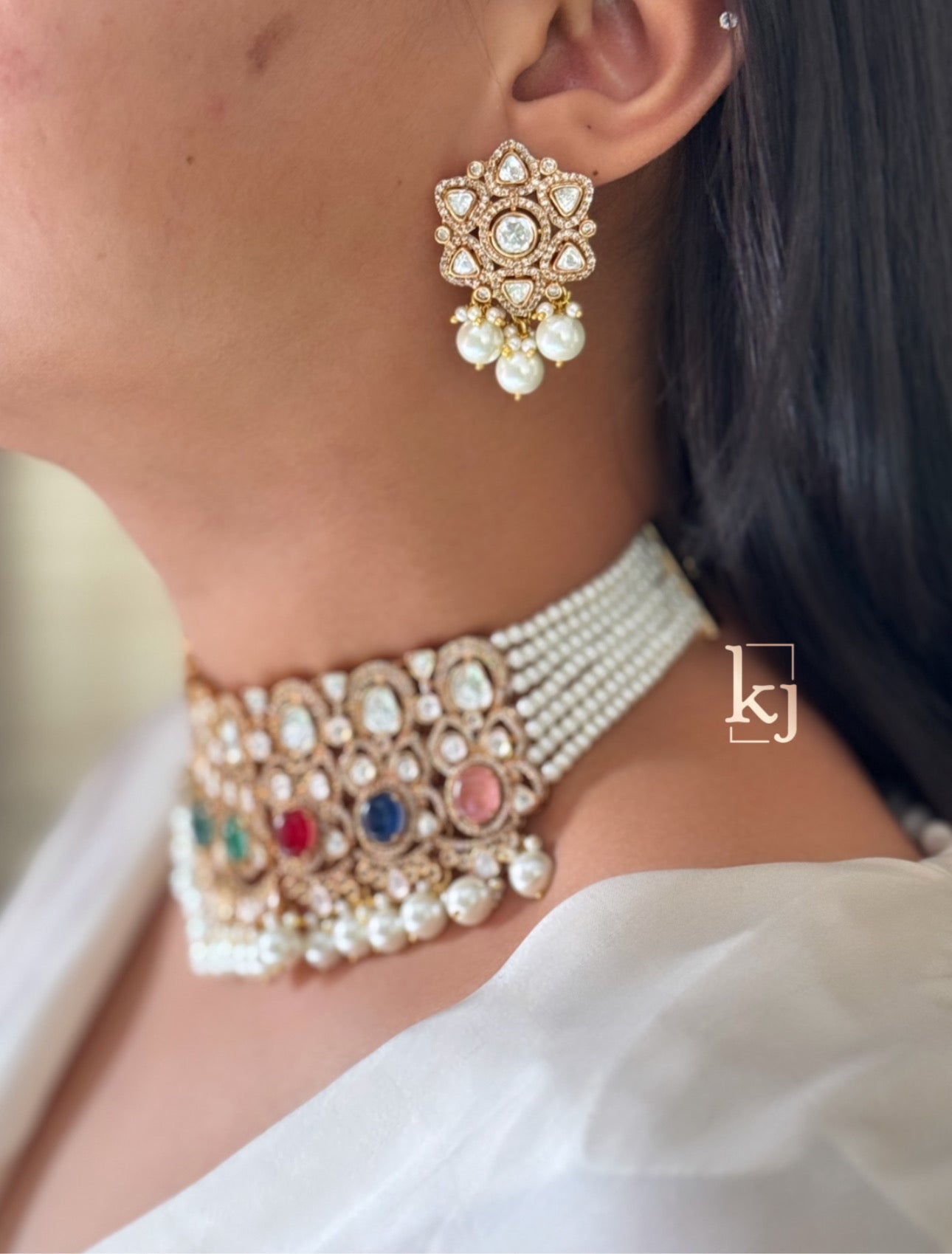 Rajwadi navratna choker set