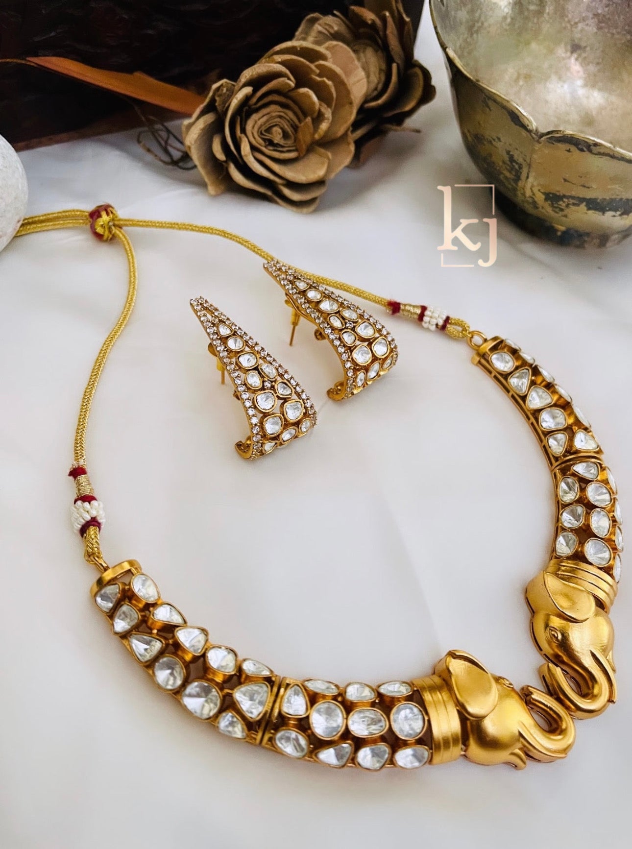 Elephant necklace set