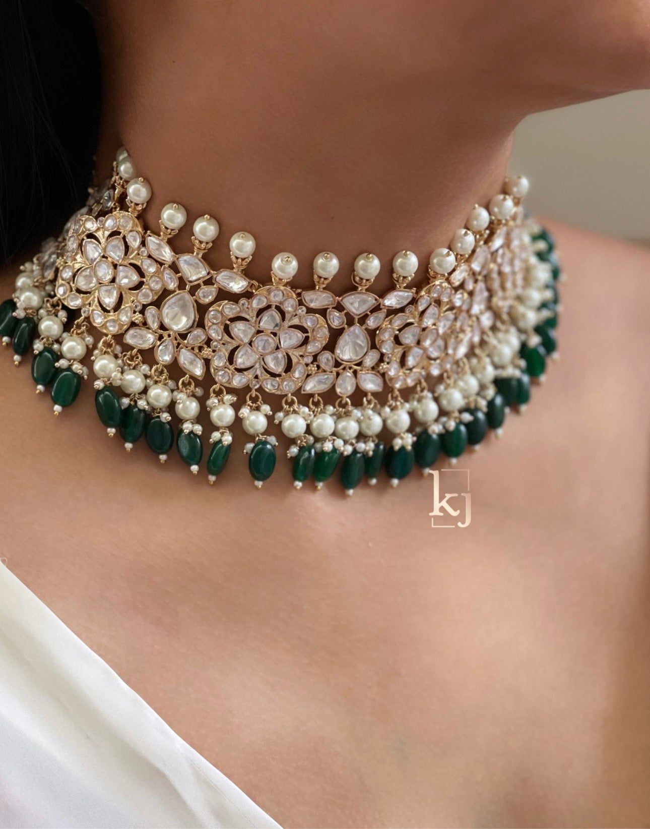 Viola choker set