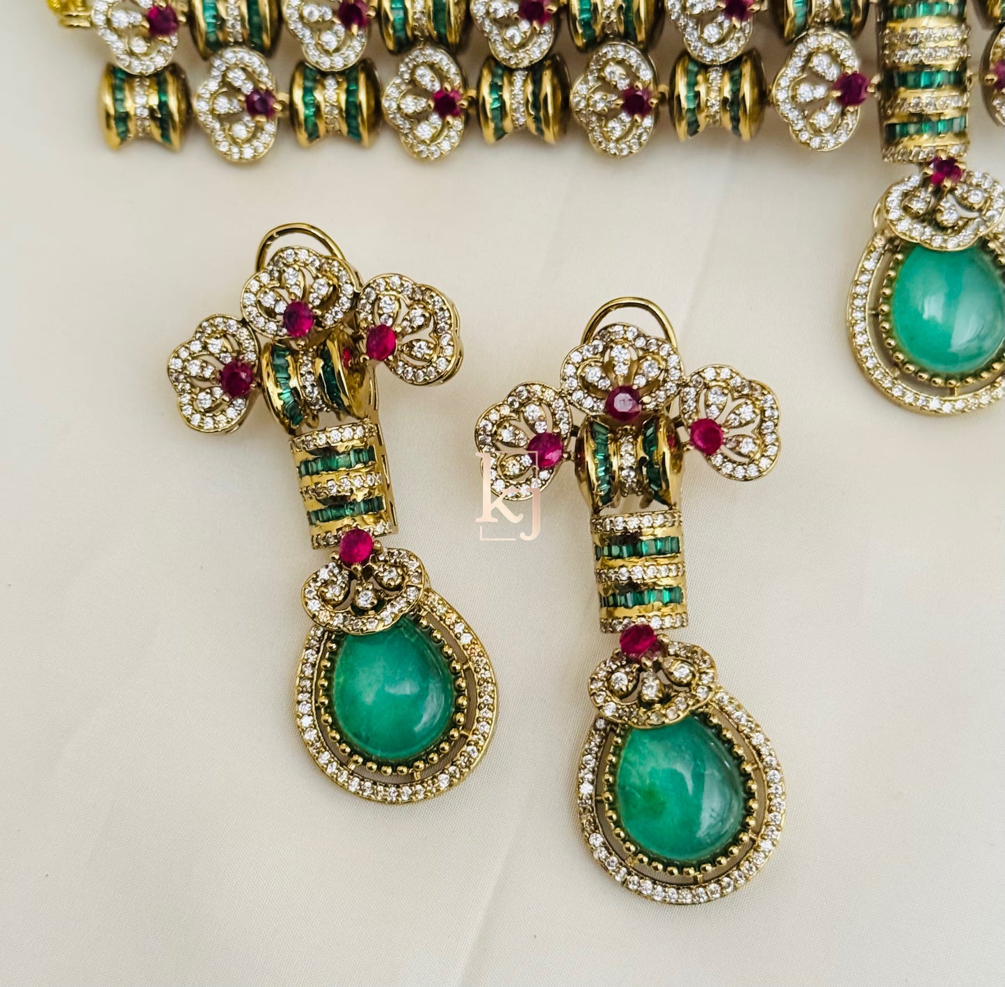 Driza choker set