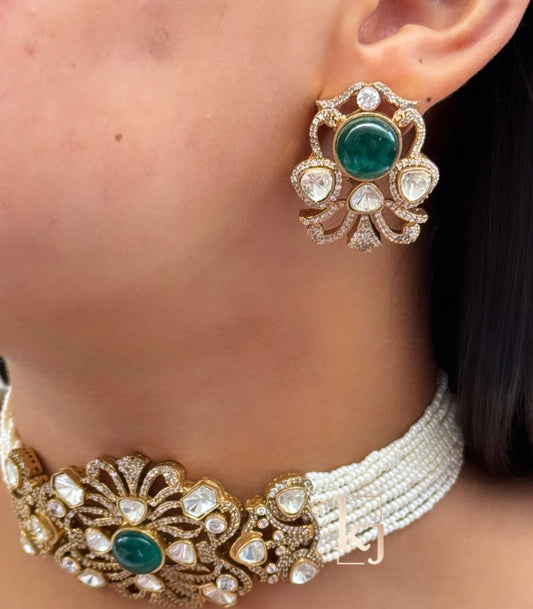 Noila choker set