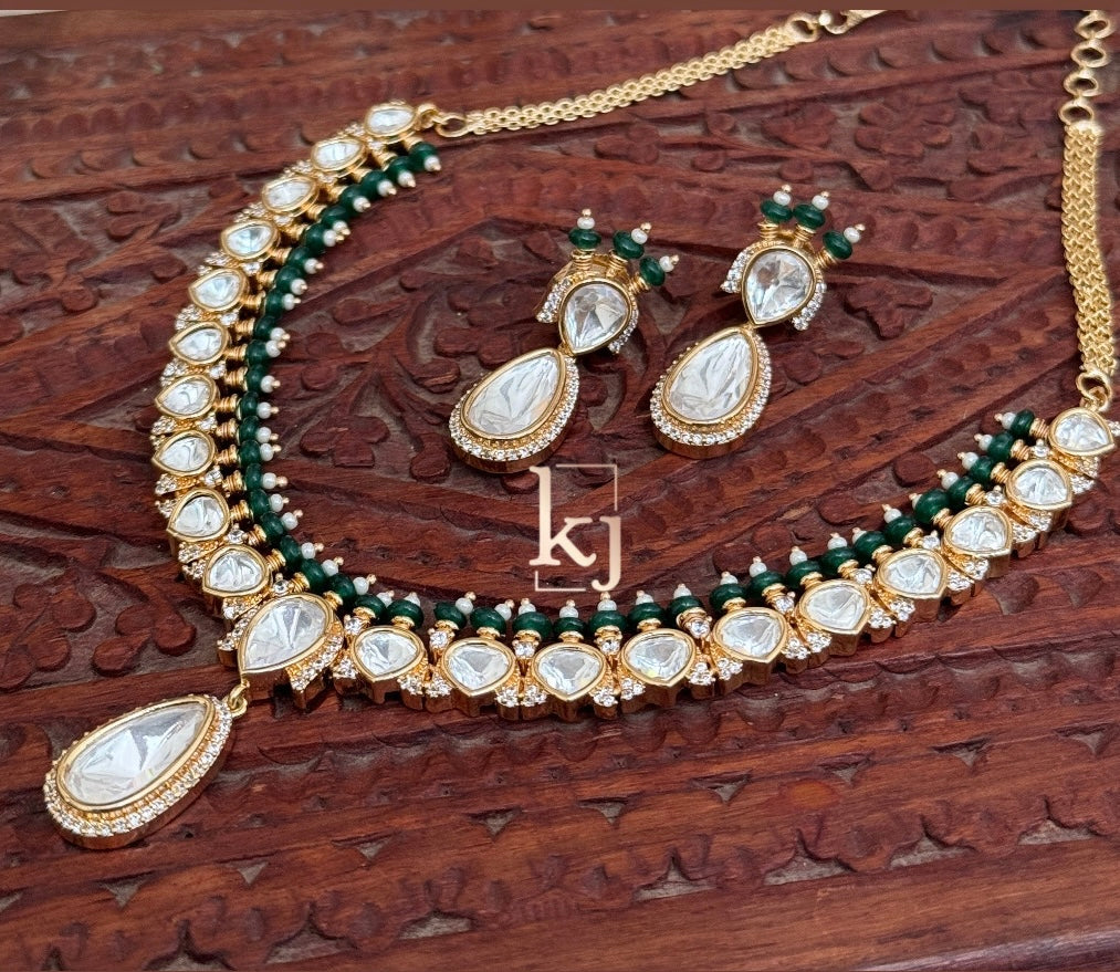 Risa necklace set