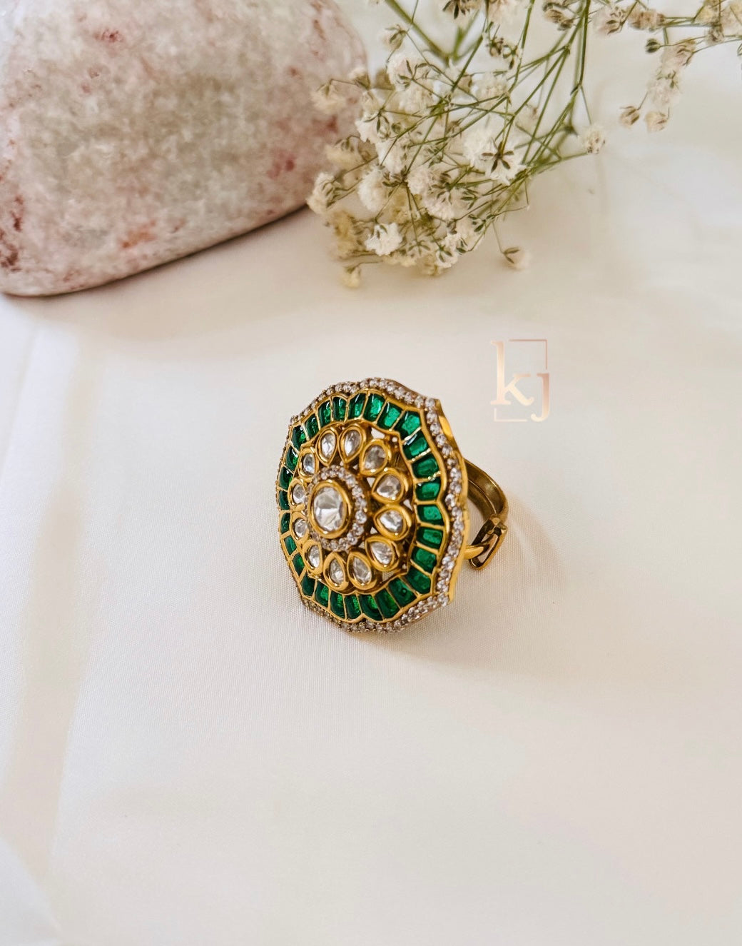 Dulcie ring