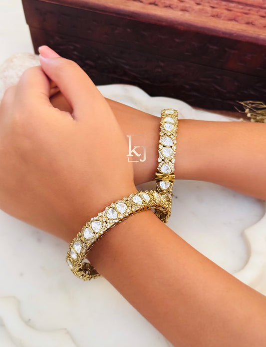 Tejal bangle set