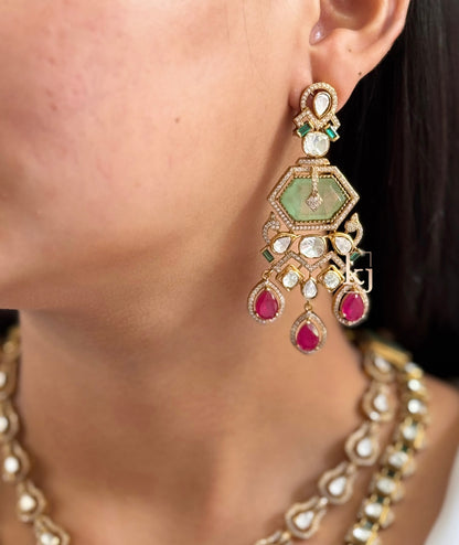 Iva necklace set
