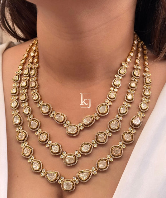 Giona necklace set