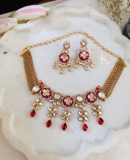Harper choker set
