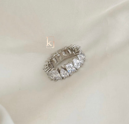 Eleanor ring