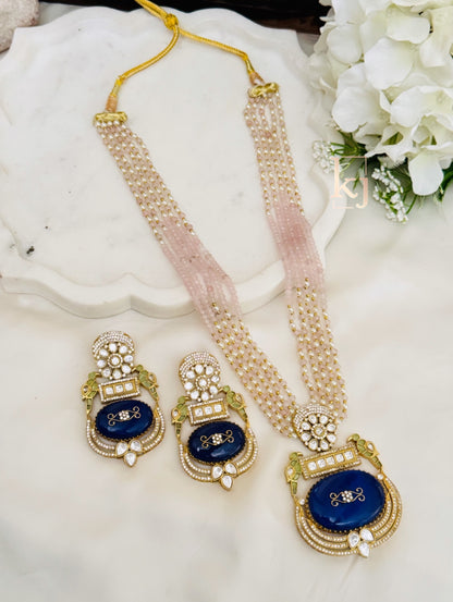 Inayat Pendent set