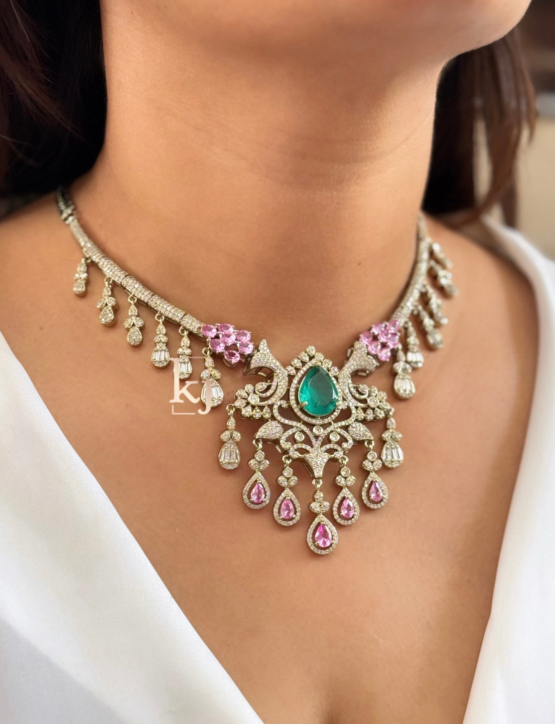Sirisha necklace set