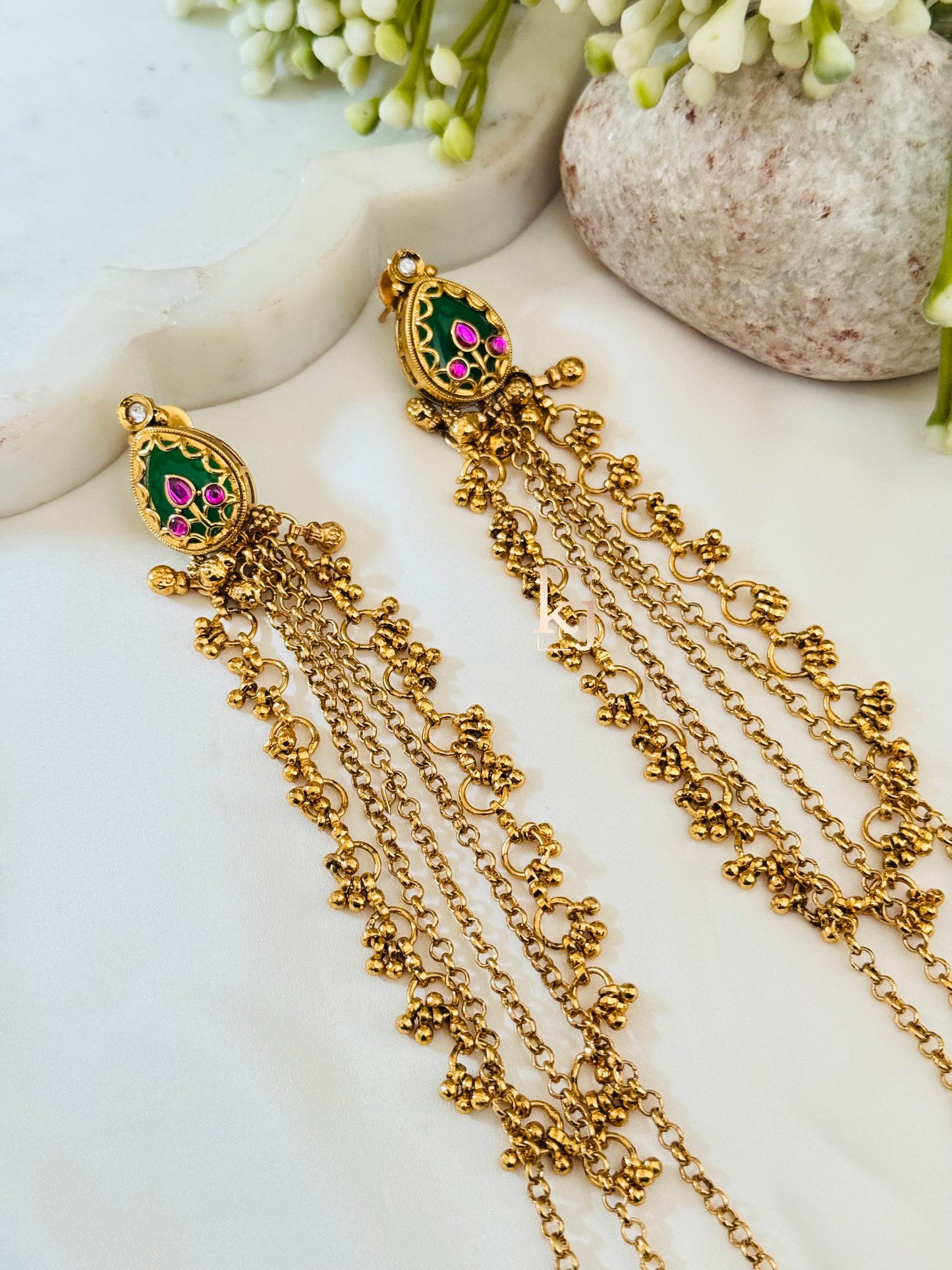Mira earrings set