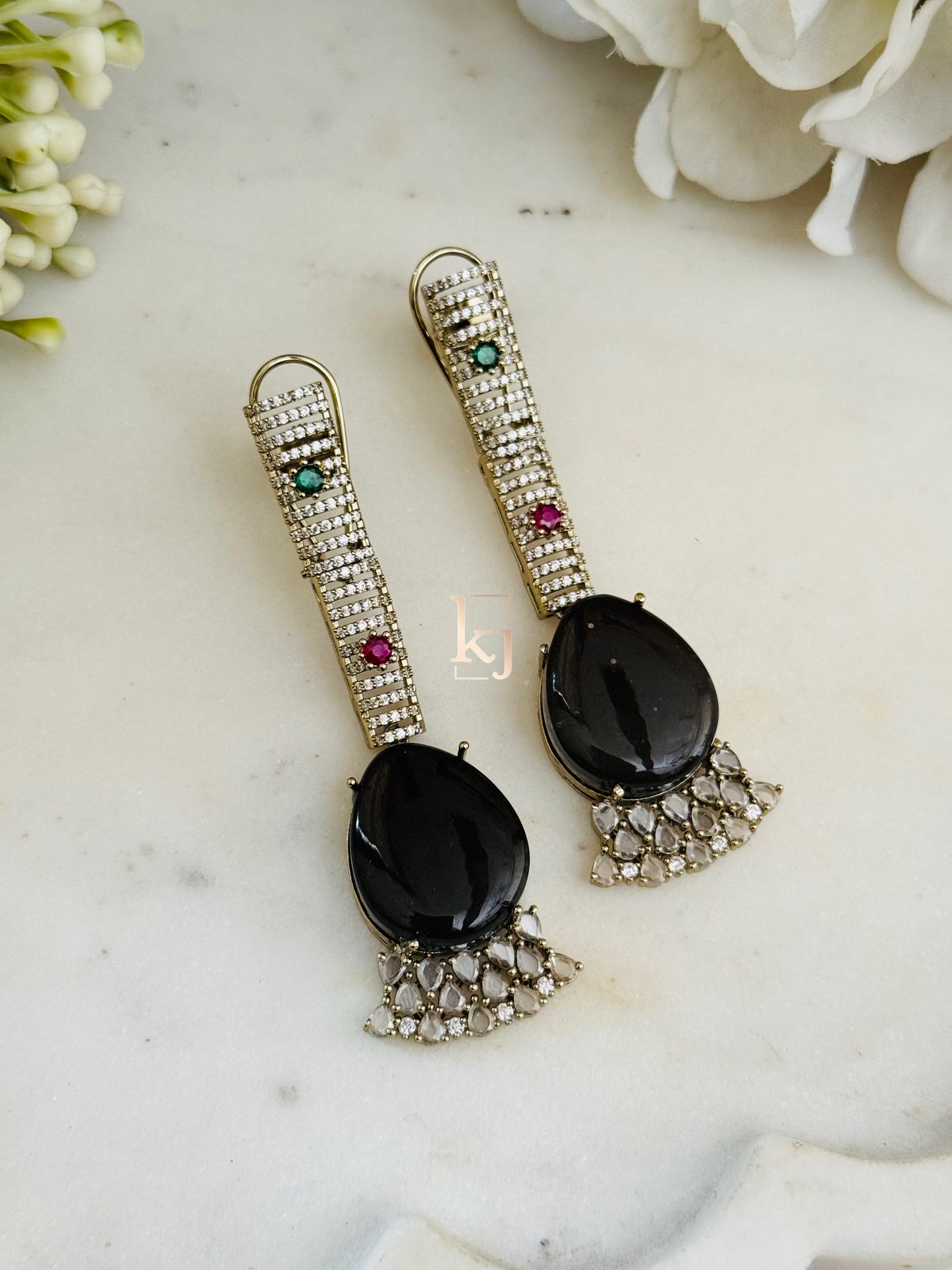 Veniza earrings set