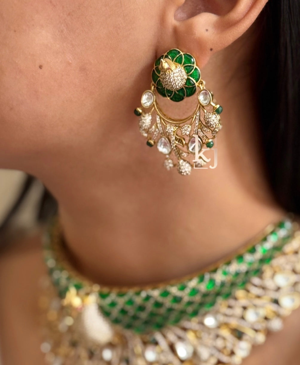 Peacock choker set